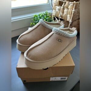 Ugg Tazz Slipper Clogs